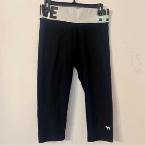 Y2K Victoria’s Secret Pink Yoga Capri Pants Black size medium LOVE PINK